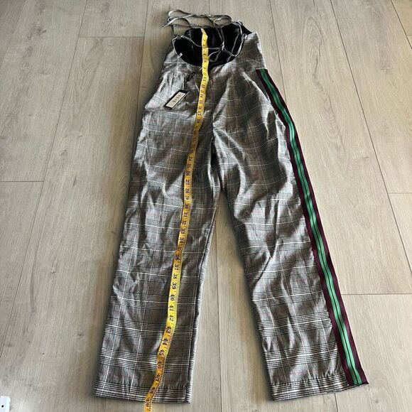 Romeo + Juliet women’s jumpsuit size medium - Picture 3 of 7